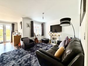 Living Room- click for photo gallery